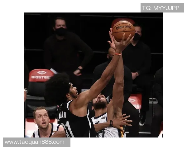 爵士主场大胜篮网，戈贝尔表现抢眼：无解的防守与统治力