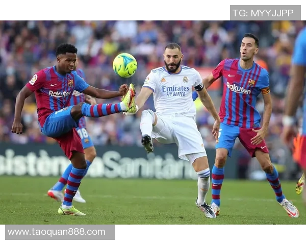 西甲无冕之王:巴塞罗那领跑榜首,皇马紧随其后 西甲无冕之王:巴塞罗那领跑榜首,皇马紧随其后